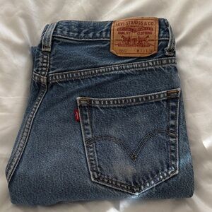 Levi's Relaxed Fit Men's Jeans in Classic Blue